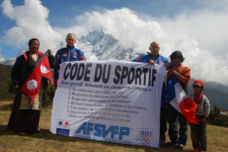 code-sportif-Everest-2011